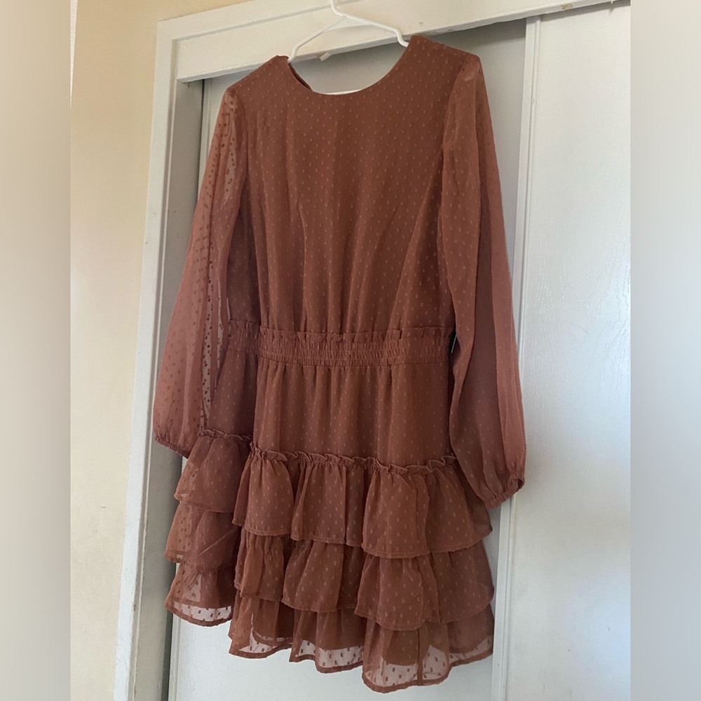 Short ruffle dress size Medium